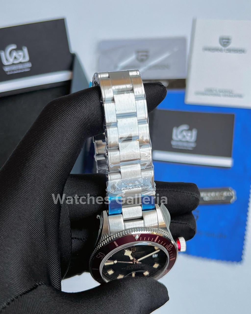 Pagani Design Black Bay Automatic (Red) PD1671