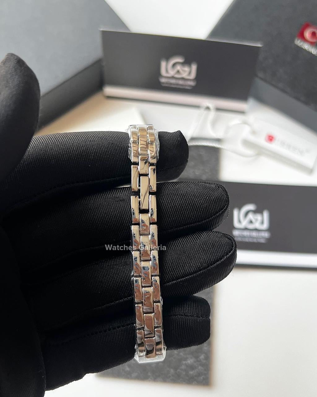 Curren Ladies Quartz Watch (Silver) C9012