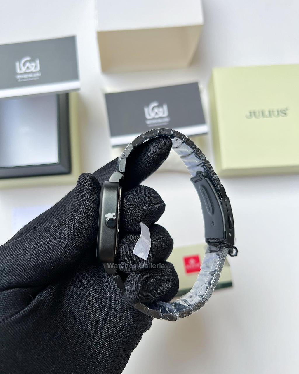 Julius Classic TV Style JAH141