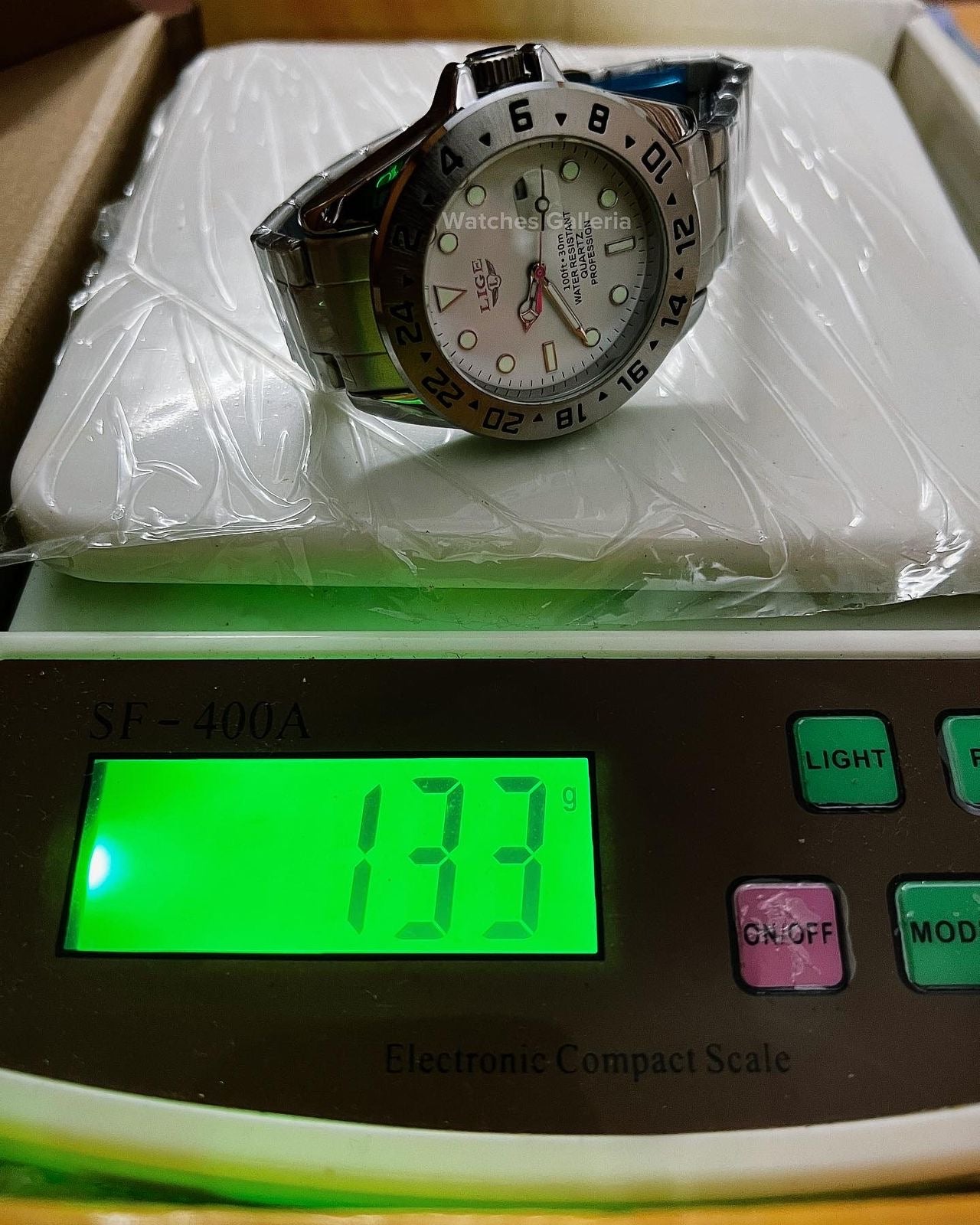 Lige Explorer II Quartz (White) LG8947