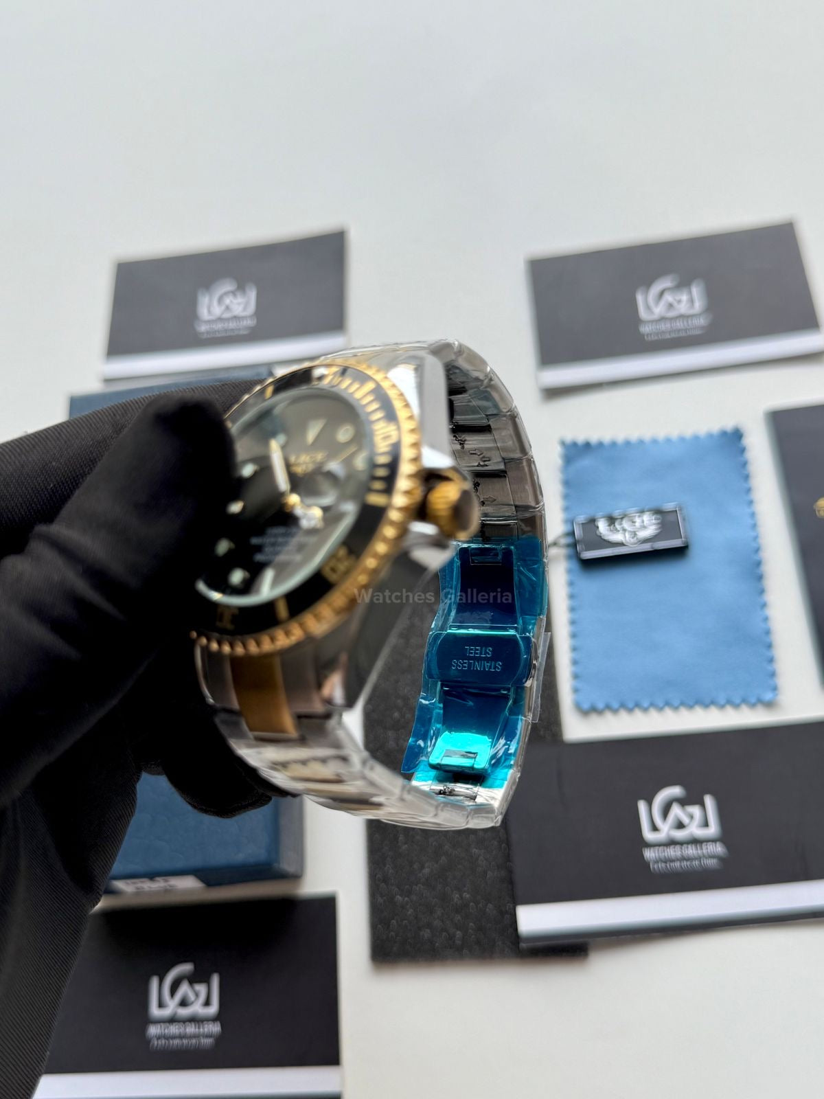 Lige Submariner Two Tone Quartz (Gold/Black) Lige10045 Watches Galleria © Copyrights All Right Reserved