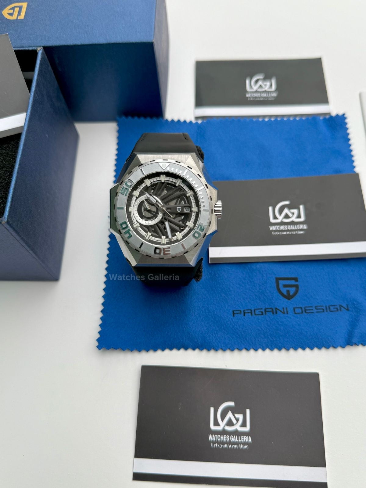 Pagani Design Werdelin Japan Automatic Movement (Silver/Black) PDys007 Watches Galleria