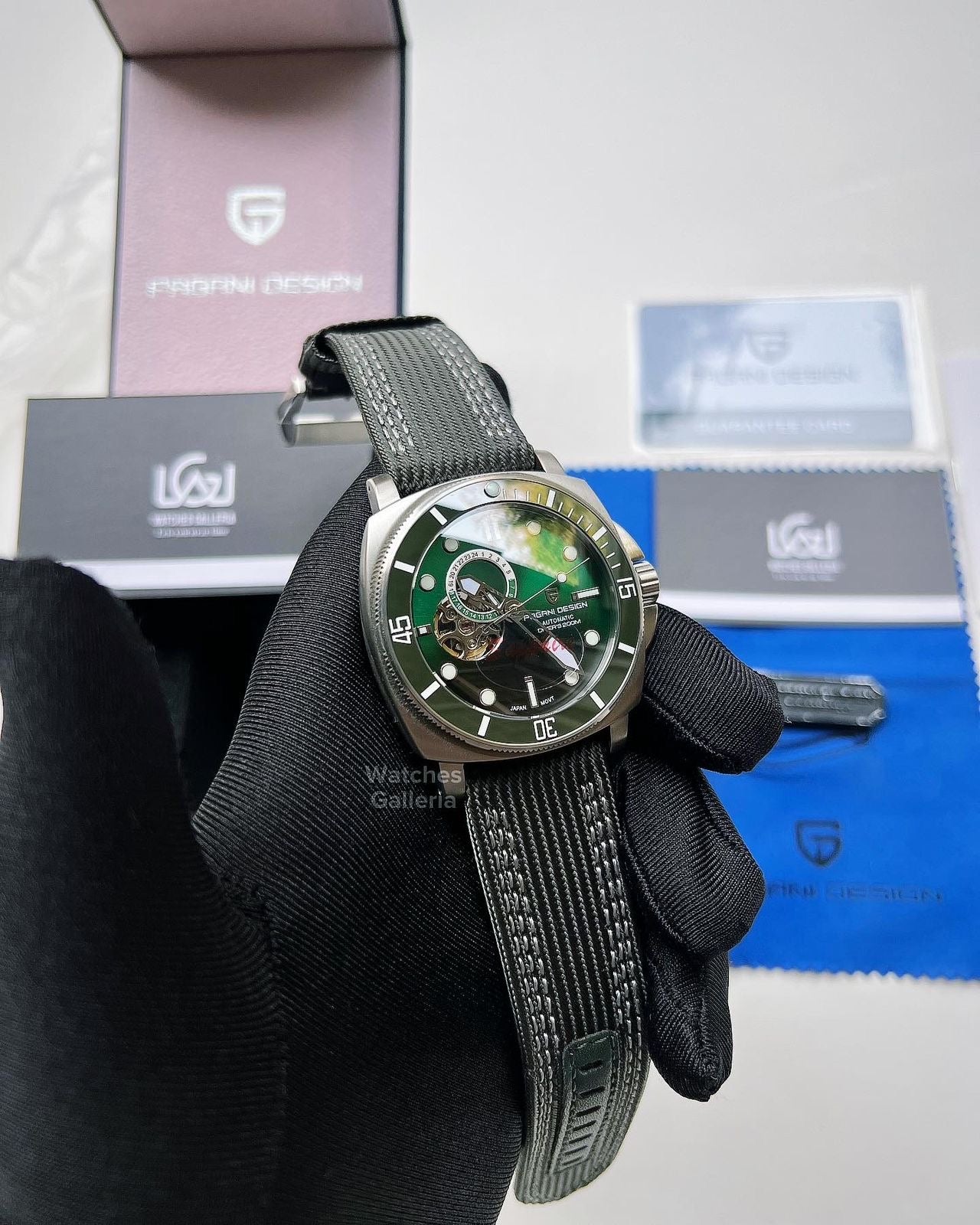 Pagani Design Submersible Green Dial PD1736
