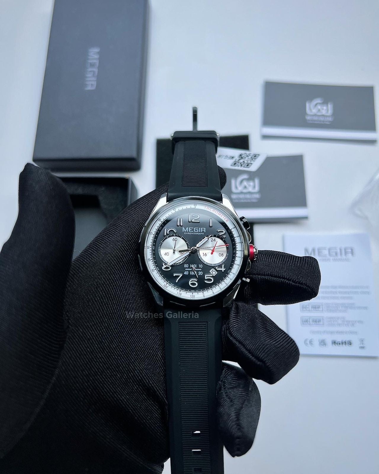 Megir Panda Chronograph Quartz (Black) MN2230