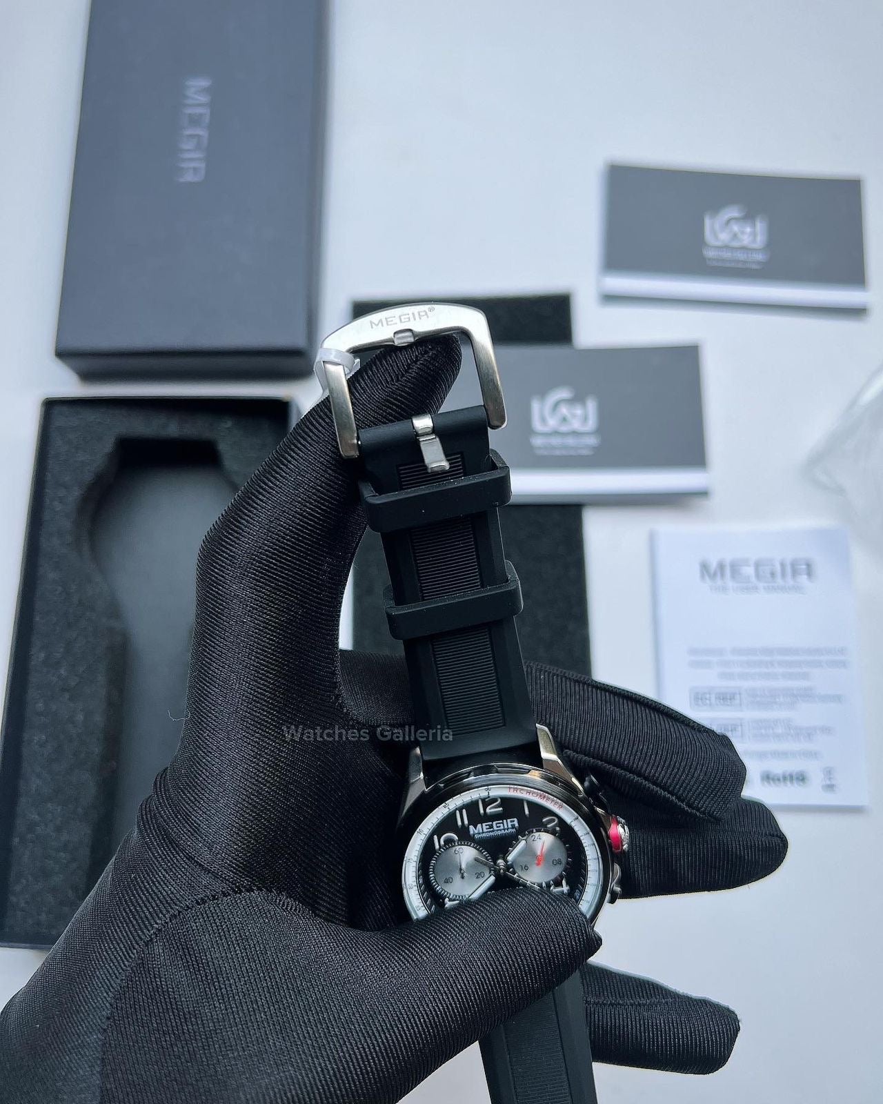 Megir Panda Chronograph Quartz (Black) MN2230