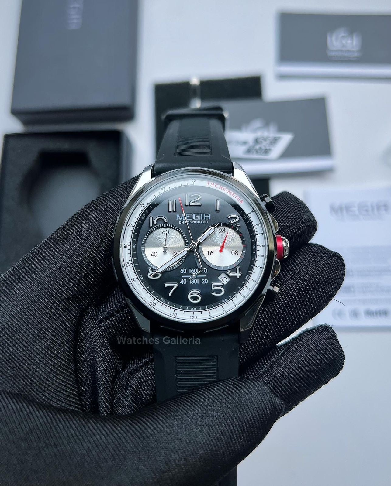 Megir Panda Chronograph Quartz (Black) MN2230