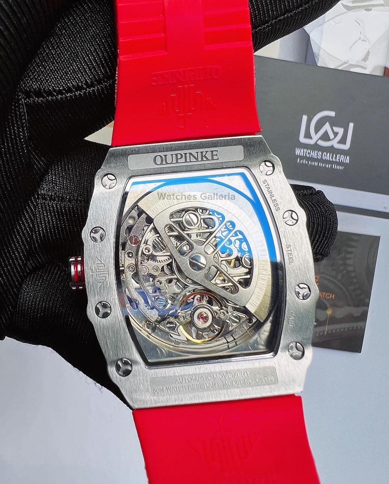 Oupinke Tonneau Skeleton Automatic (Silver/Red) Oupinke3179