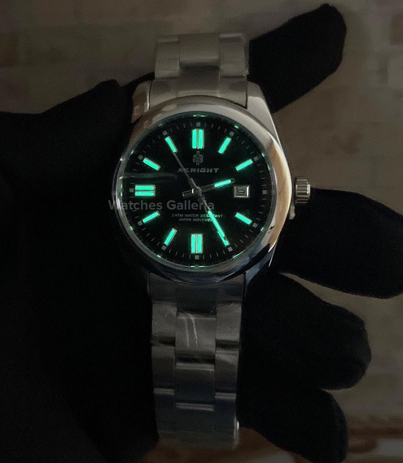 Aknight Oyster Perpetual Quartz (Black) AK2113