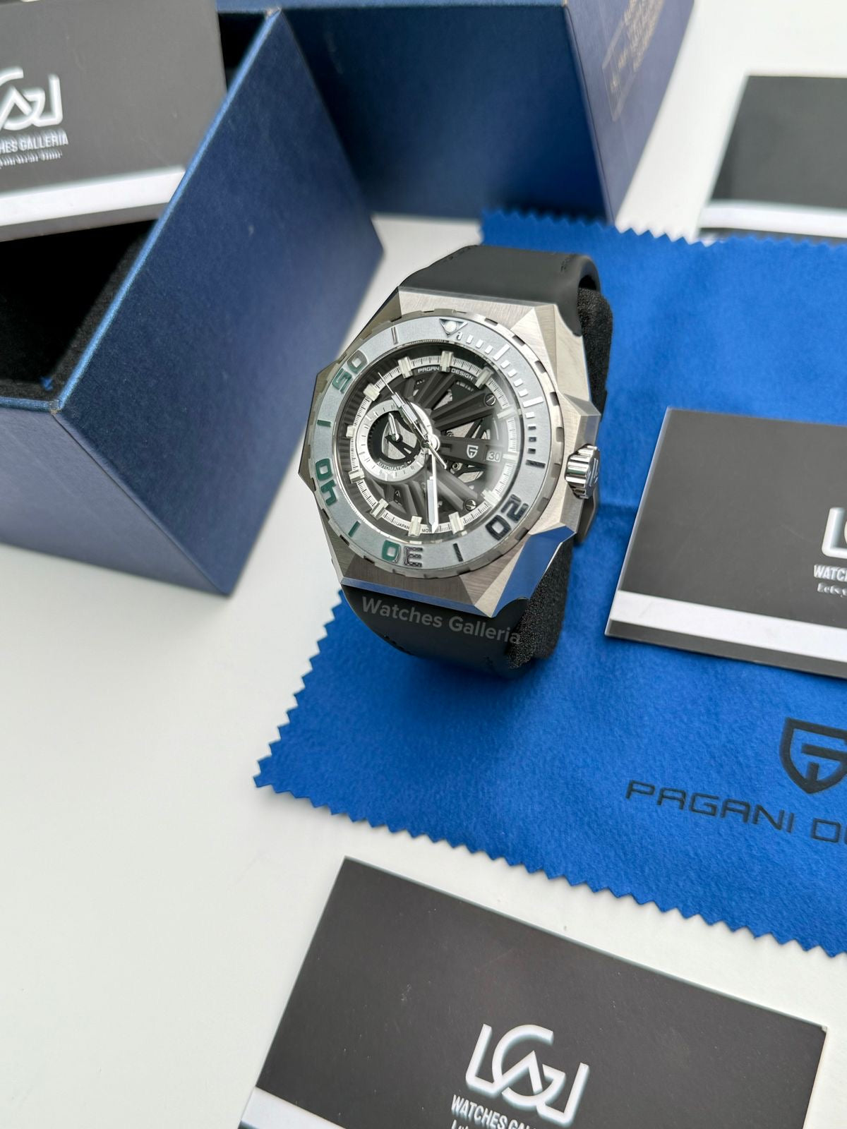 Pagani Design Werdelin Japan Automatic Movement (Silver/Black) PDys007 Watches Galleria