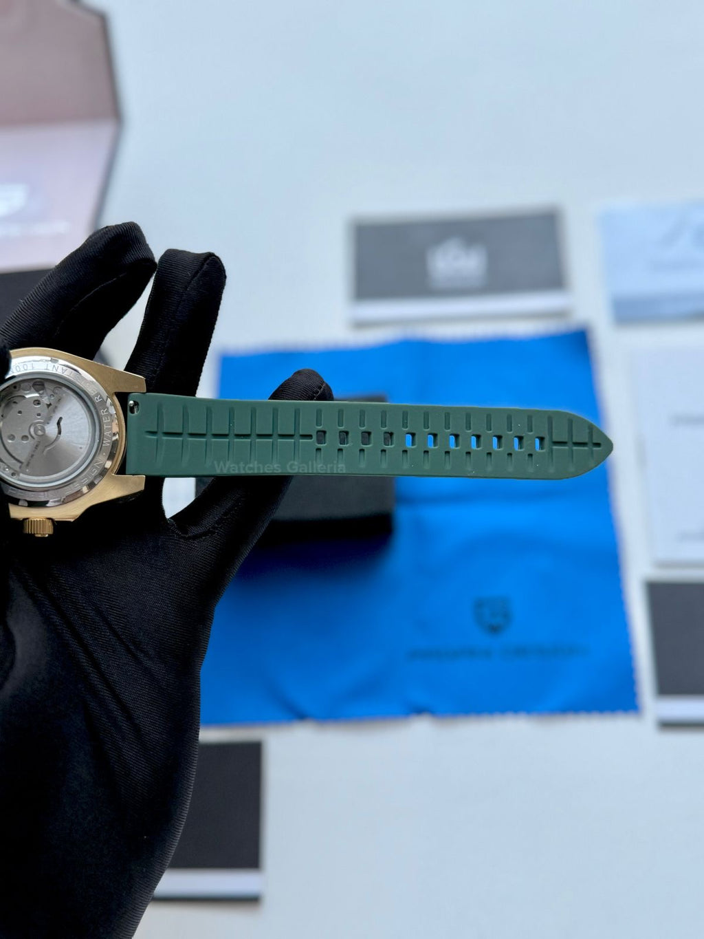 Pagani Design Hulk PD1661 Gold (Silicon Straps Edition Exclusive) Pagani Design in Pakistan