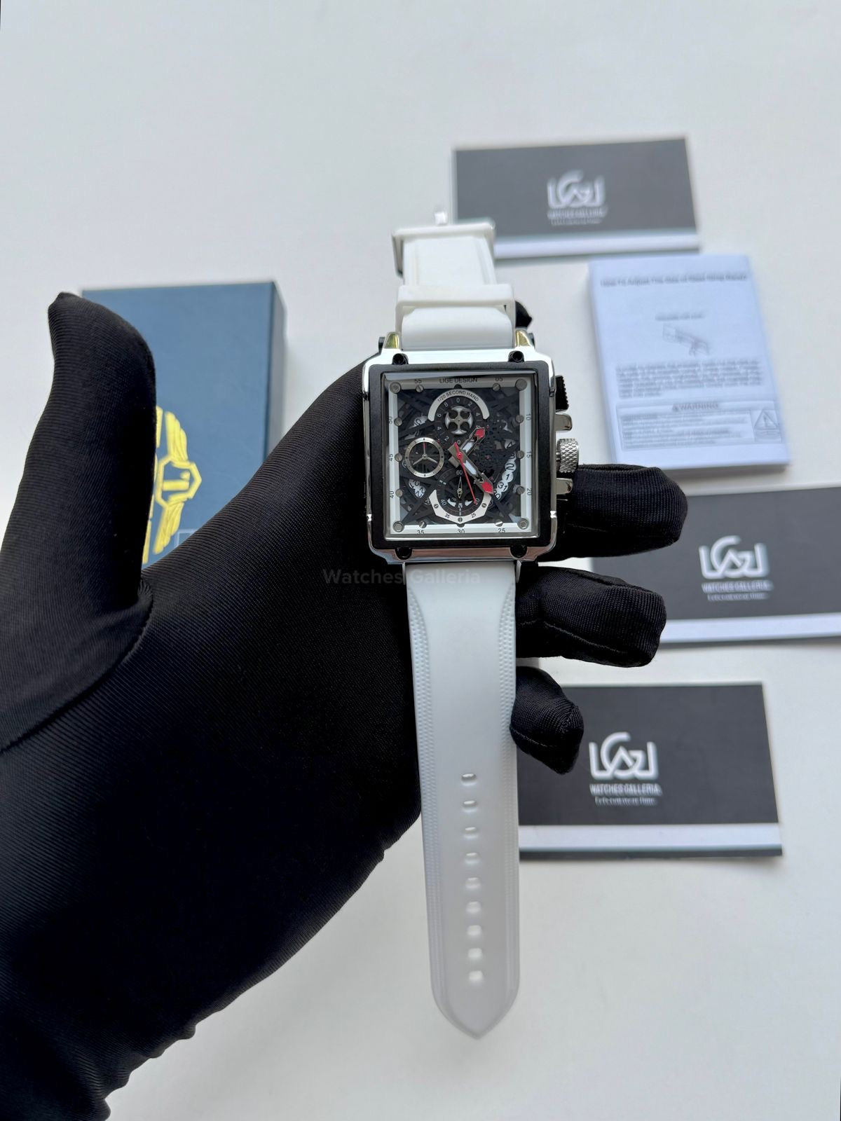 Lige Watch LG8935 Square Chronograph (Silver/White) Lige Watch Pakistan