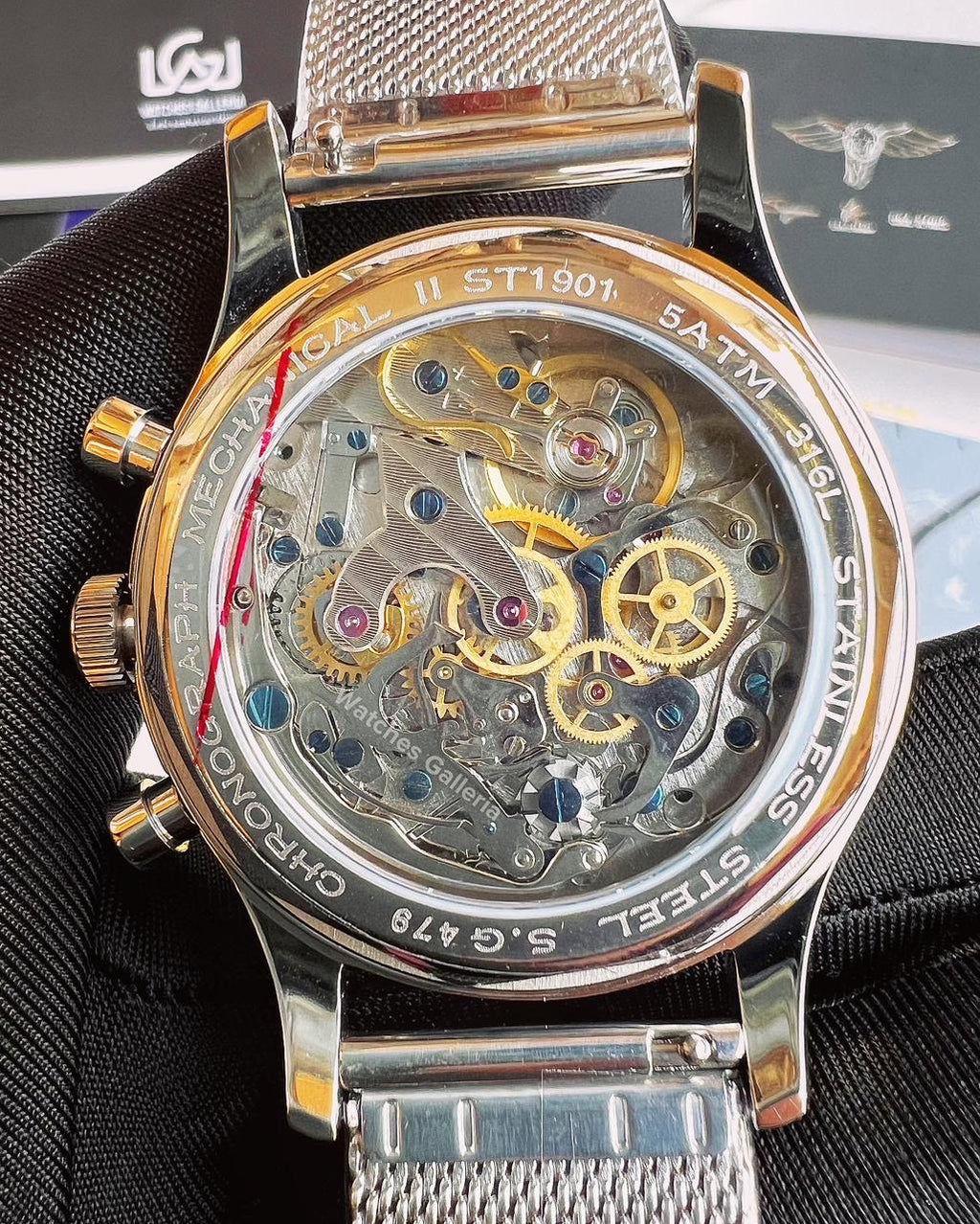 Sugess Panda Chronograph Manual Wind (White) ST1901