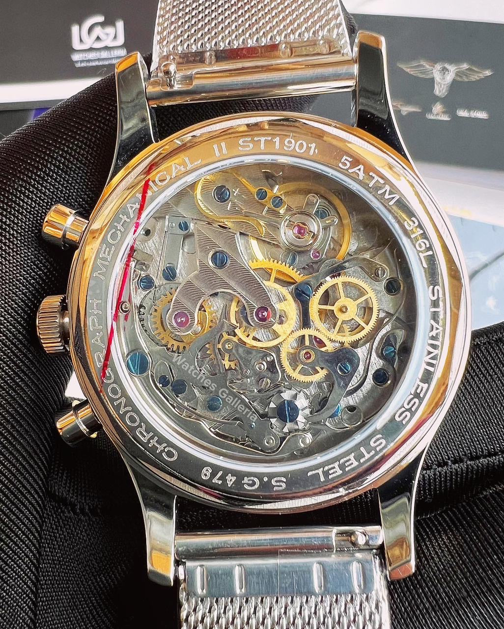 Sugess Panda Chronograph Manual Wind (White) ST1901
