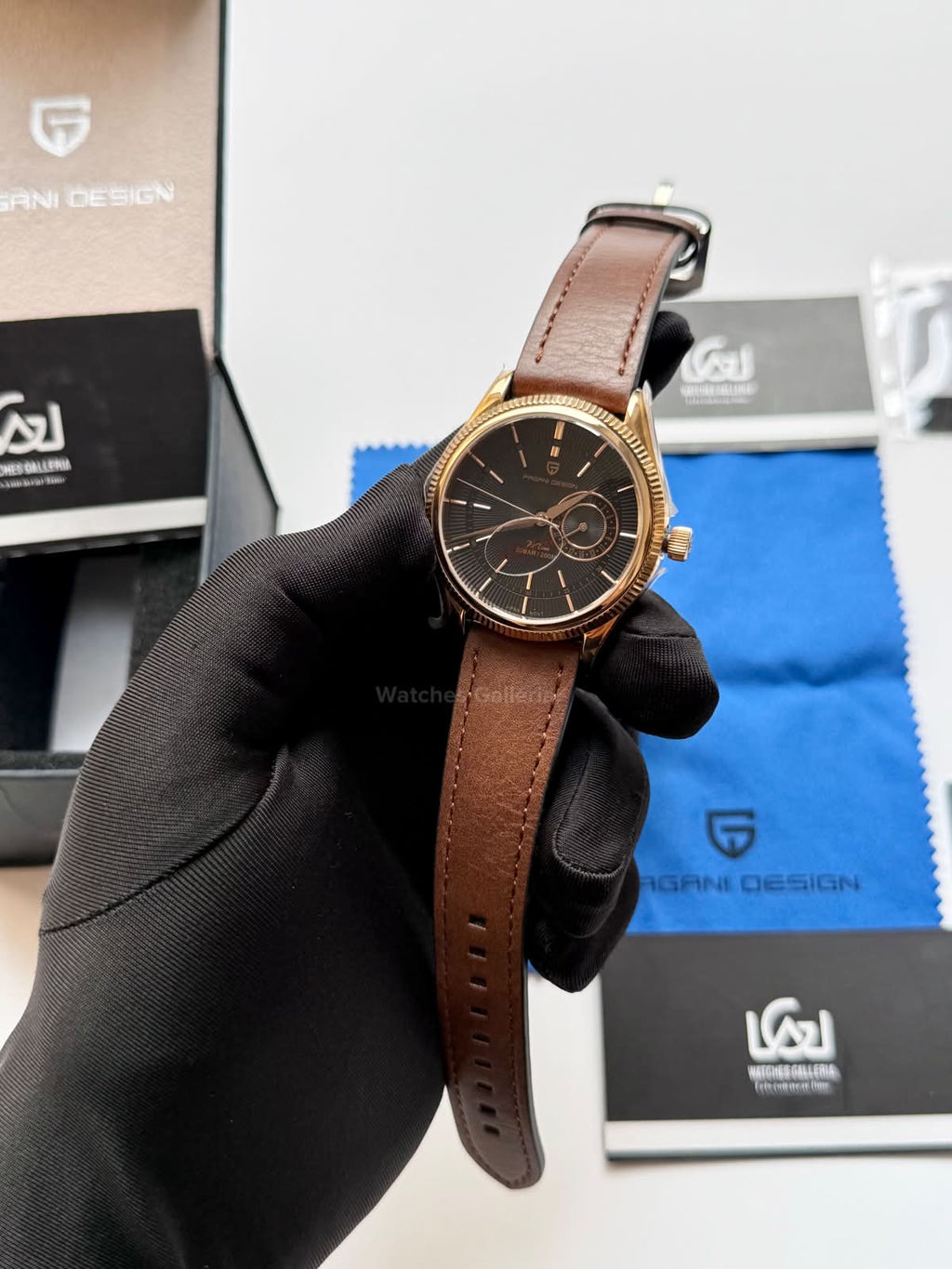 Pagani Design PD1689 Classic Dress Watch 40mm – Seiko VH65 Quartz Movement, Sapphire Glass, 200M Water Resistance, Leather Strap