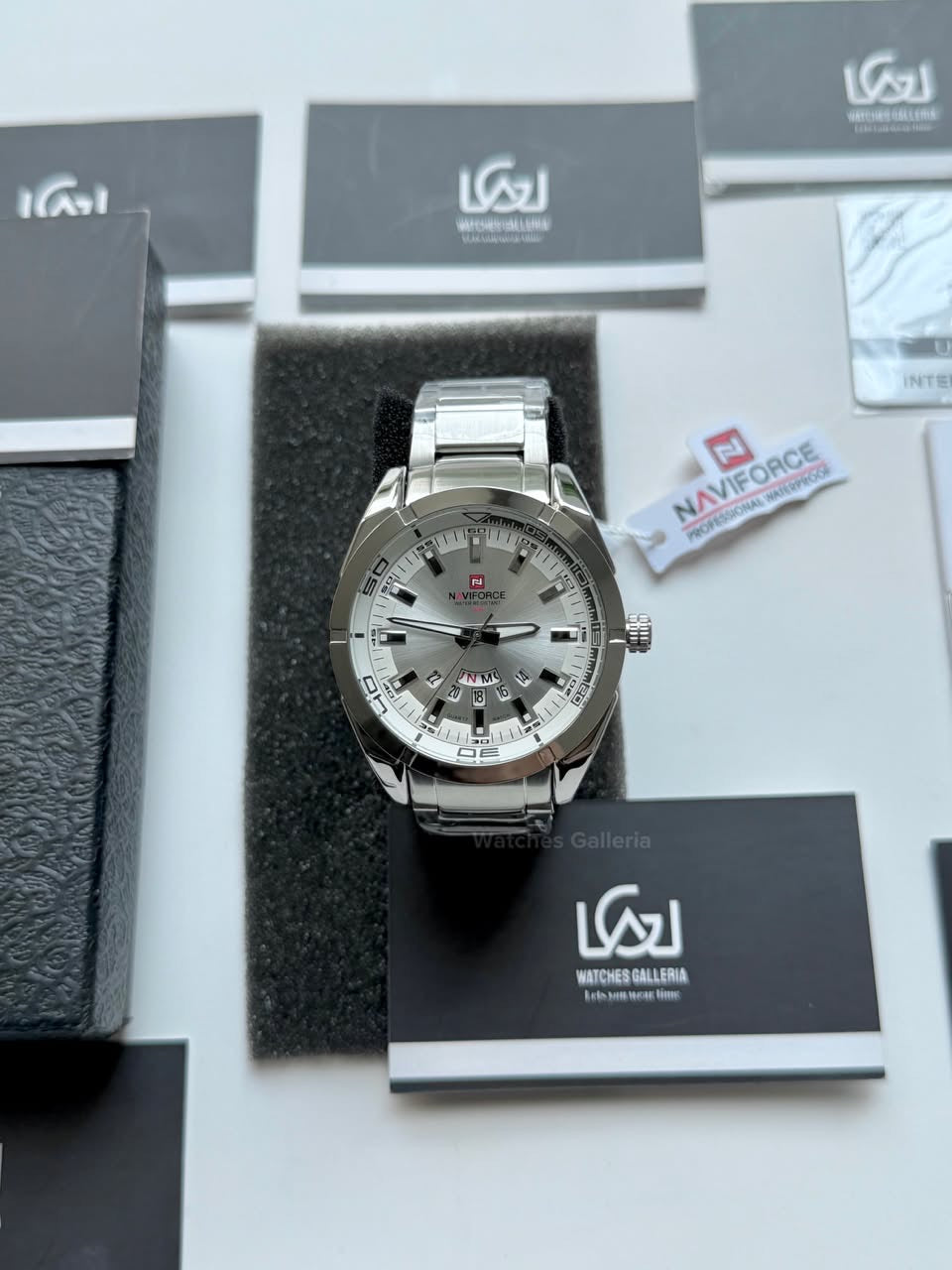 Naviforce NF9038M Original Men’s Watch Silver – Japanese Movement, Mineral Glass & Water Resistant