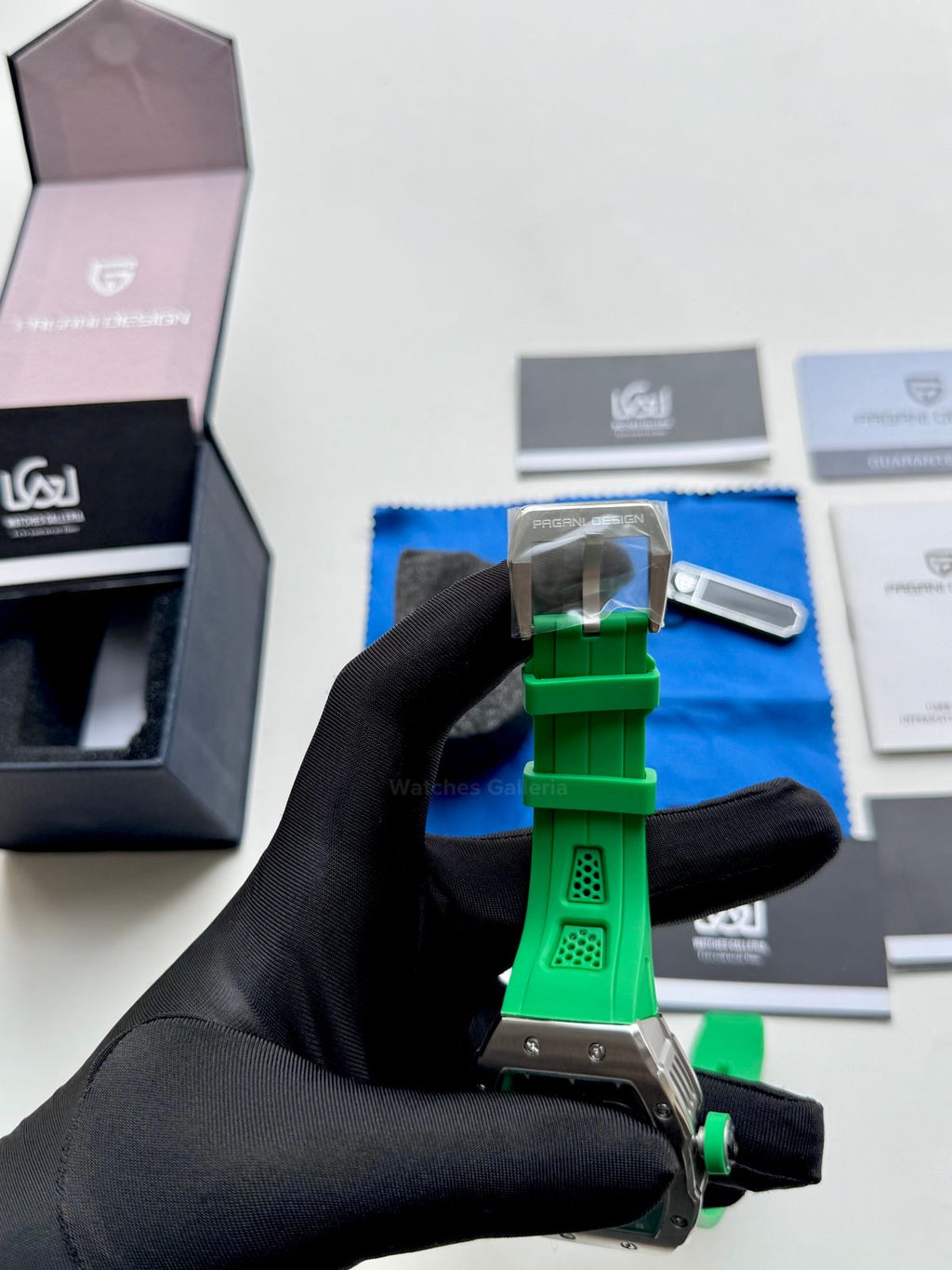 Pagani Design Tonneau Calendar Quartz PDys012 (Green) Pagani Design in Pakistan