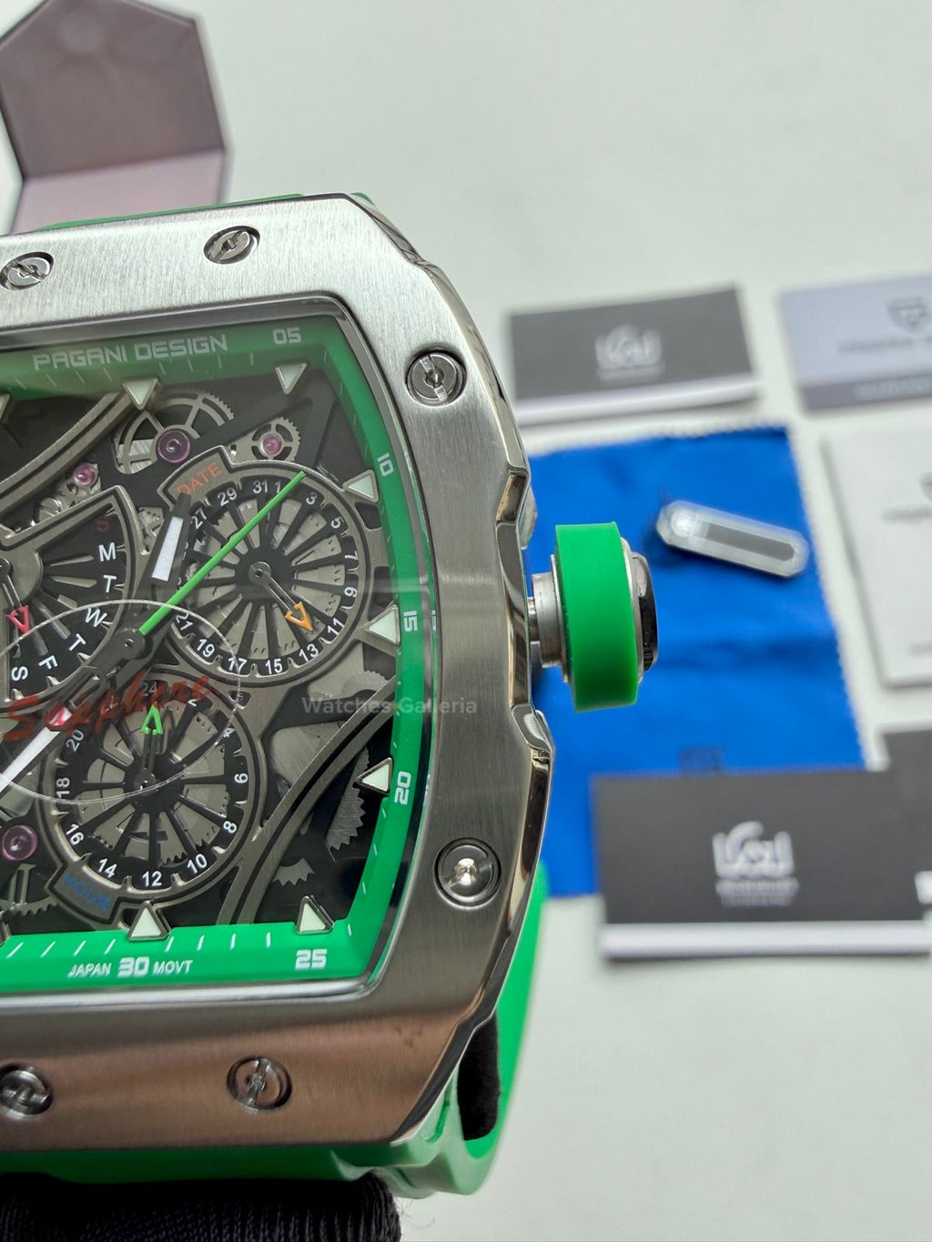 Pagani Design Tonneau Calendar Quartz PDys012 (Green) Pagani Design in Pakistan