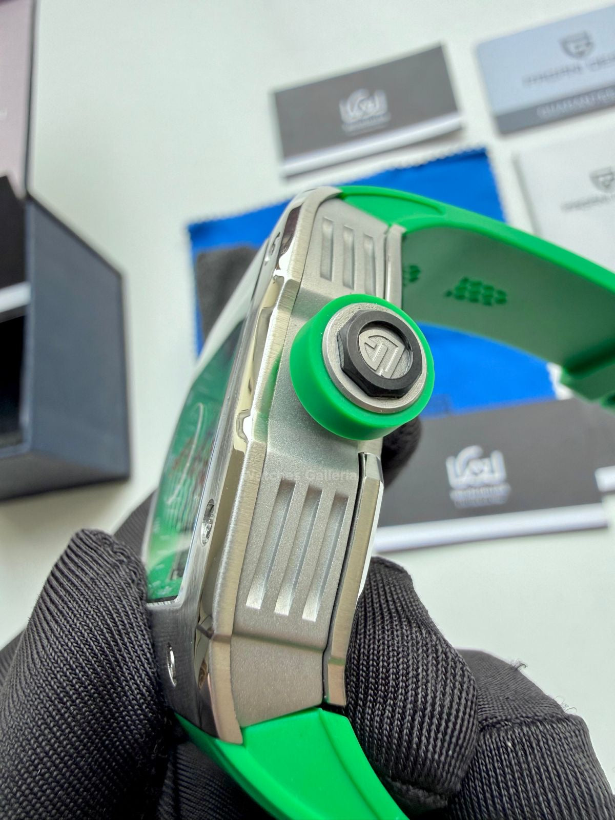 Pagani Design Tonneau Calendar Quartz PDys012 (Green) Pagani Design in Pakistan