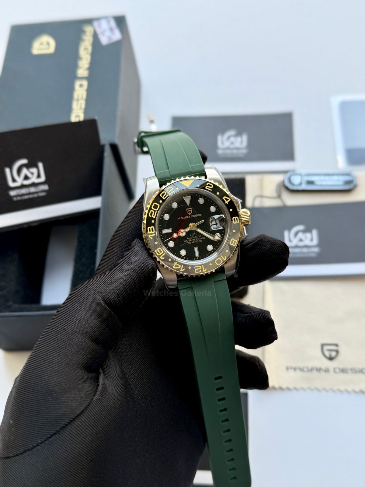 Pagani Design PD1662 GMT Master II Zombie Green Silicon Edition V6 Two Tone in Pakistan – Automatic GMT Luxury Men’s Watch with Sapphire Crystal & Rotating Bezel