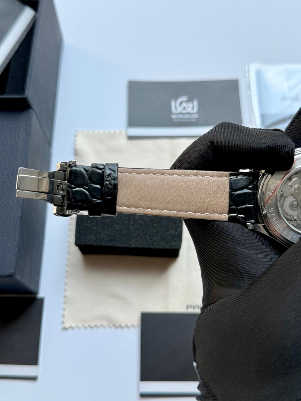 Pagani Design PD1685 Black Leather Strap Seamaster Diver White Automatic Watch – 200M Sapphire Crystal NH35A/Miyota Luxury Dive Watch in Pakistan | Watches Galleria