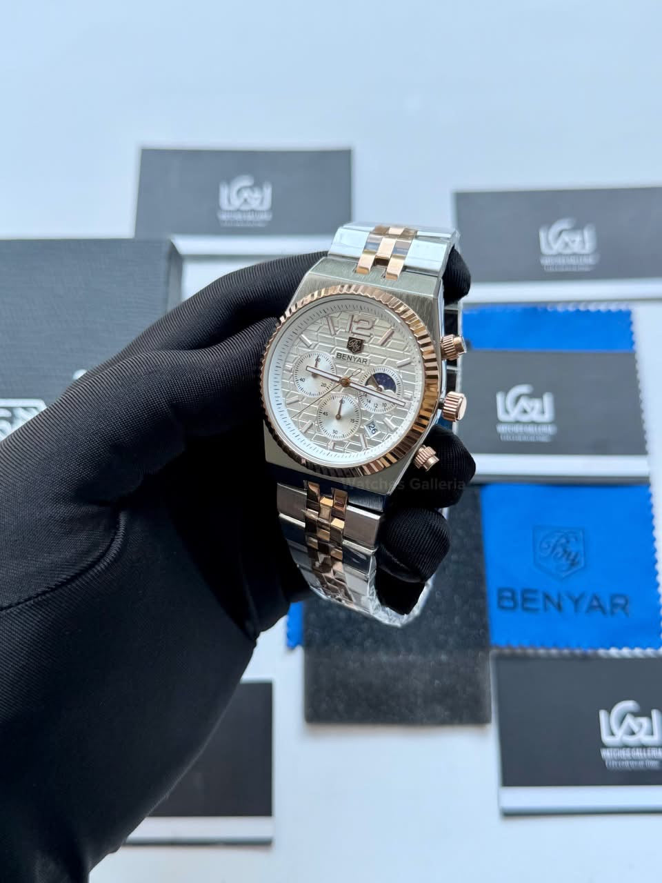 Benyar BY5225 Land Dweller Chronograph (White-Rose Gold) Dial Luxury Men’s Watch in Pakistan – Japanese Quartz Stainless Steel Watch