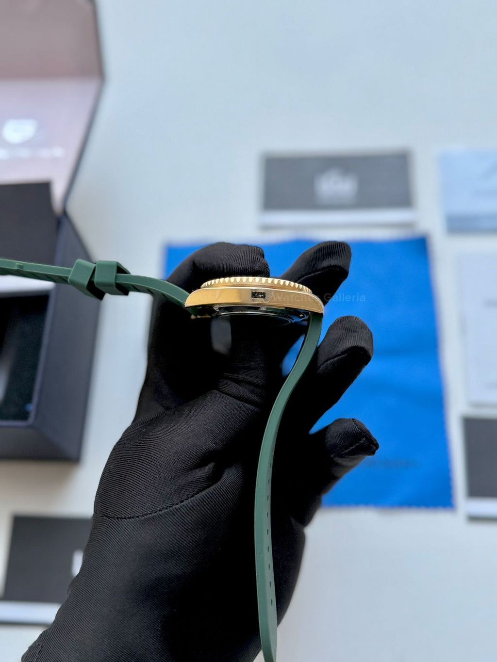 Pagani Design Hulk PD1661 Gold (Silicon Straps Edition Exclusive) Pagani Design in Pakistan