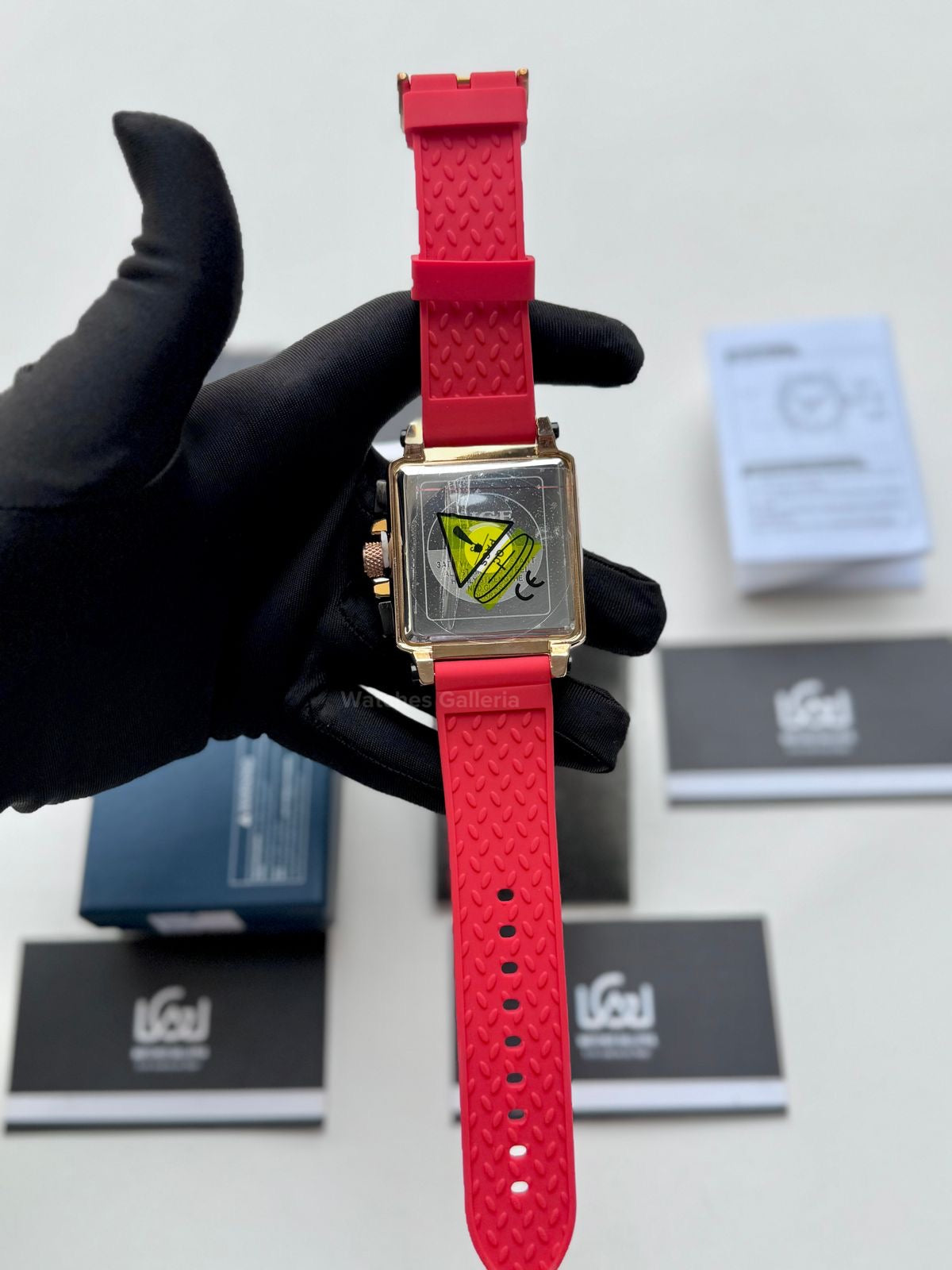 Lige Watch LG8935 Square Chronograph (Red) Lige Watch Pakistan