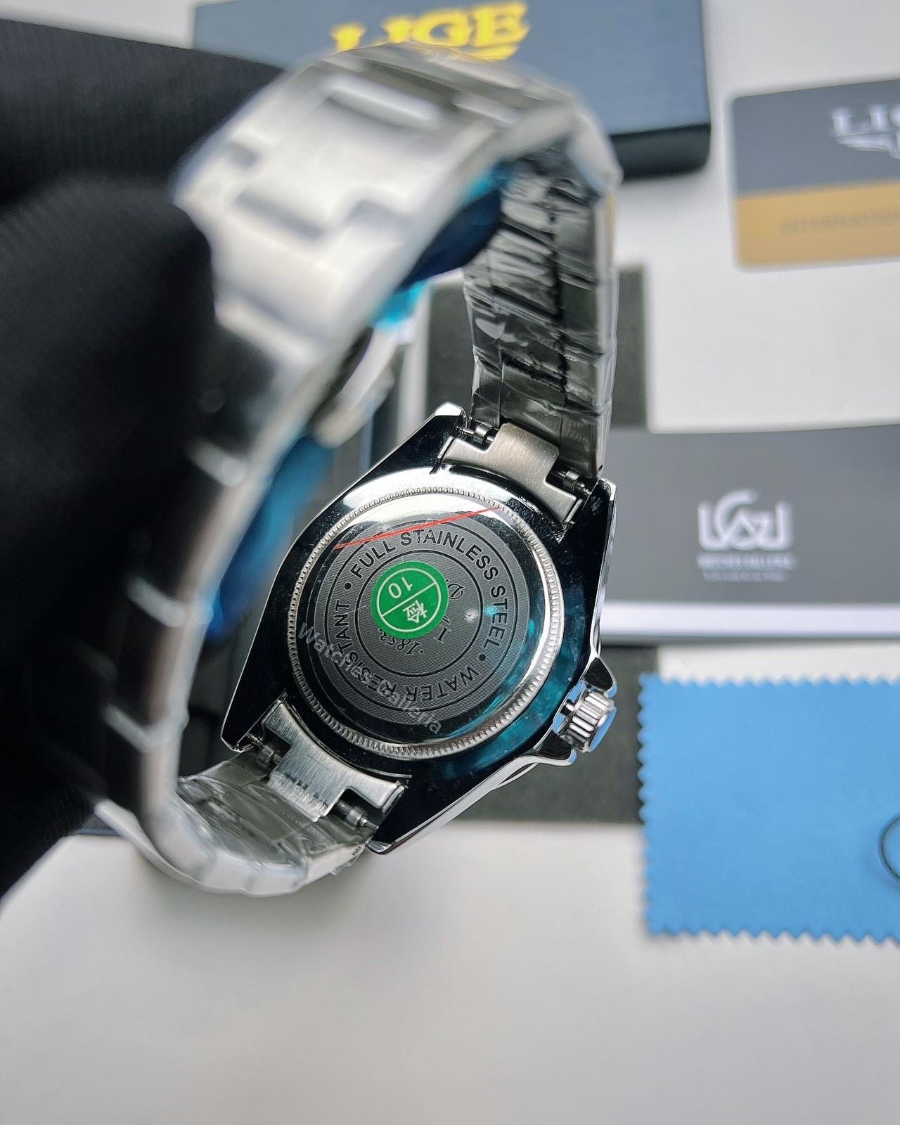 Lige Explorer II Quartz (White) LG8947