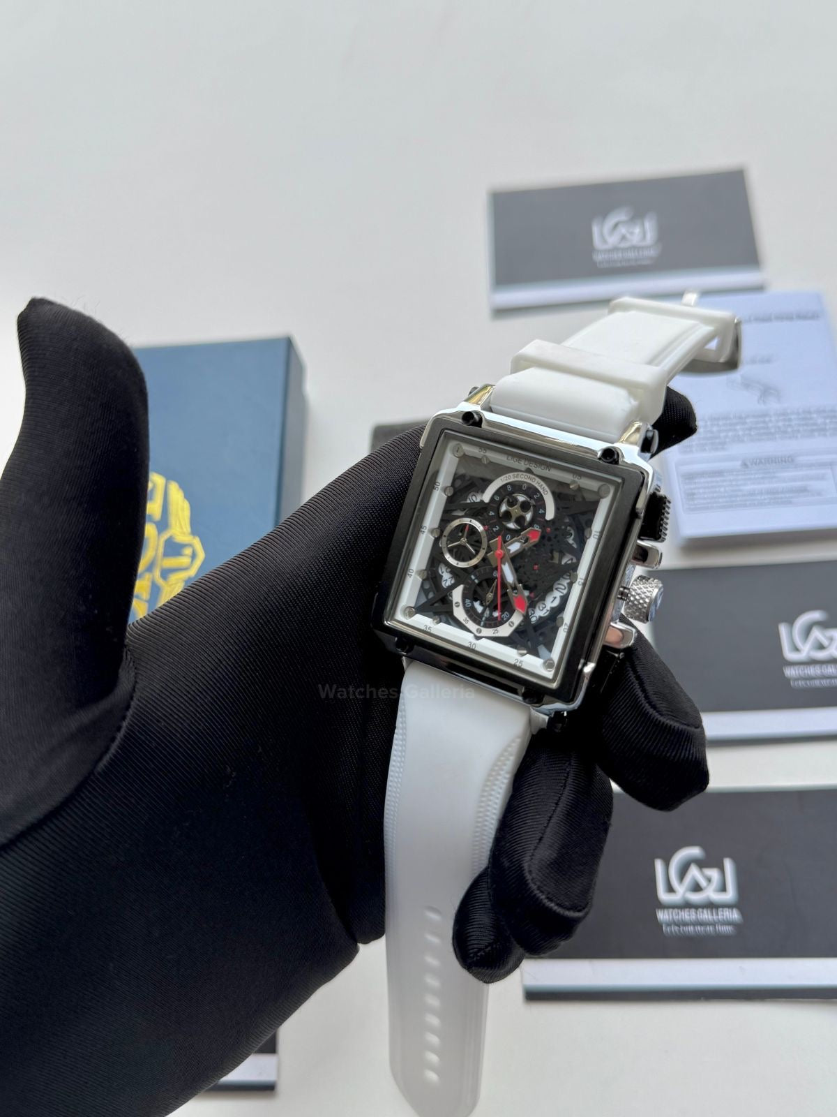 Lige Watch LG8935 Square Chronograph (Silver/White) Lige Watch Pakistan