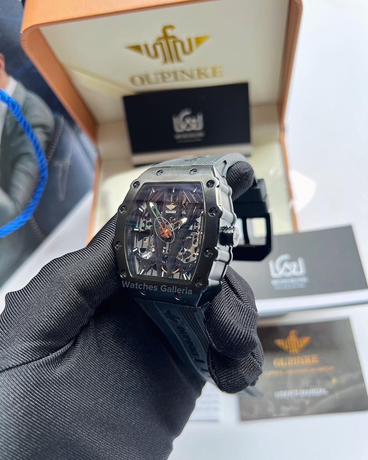 Oupinke Tonneau Skeleton Automatic (Black) Oupinke3179