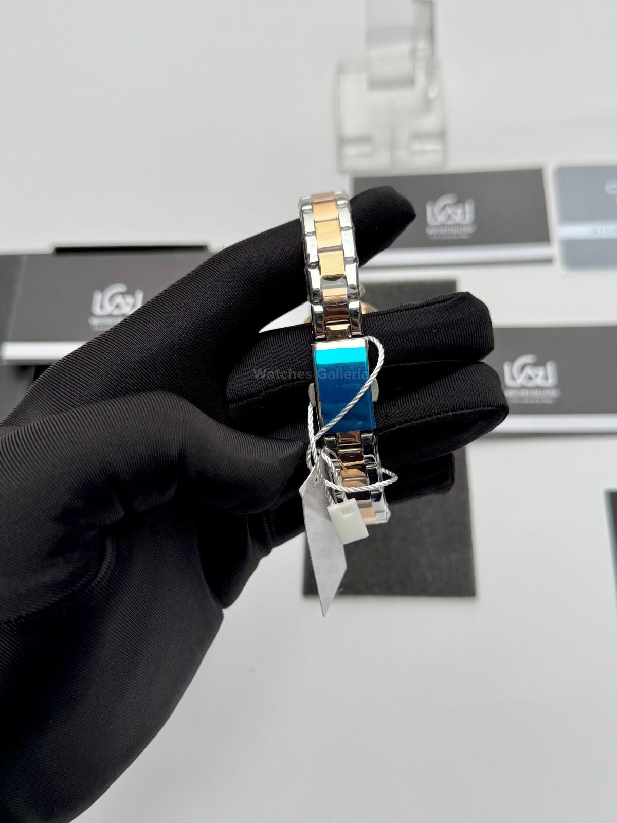 Crrju 2178 Ladies Watch Quartz (Rose Gold/Black) CRRJU Watch Pakistan