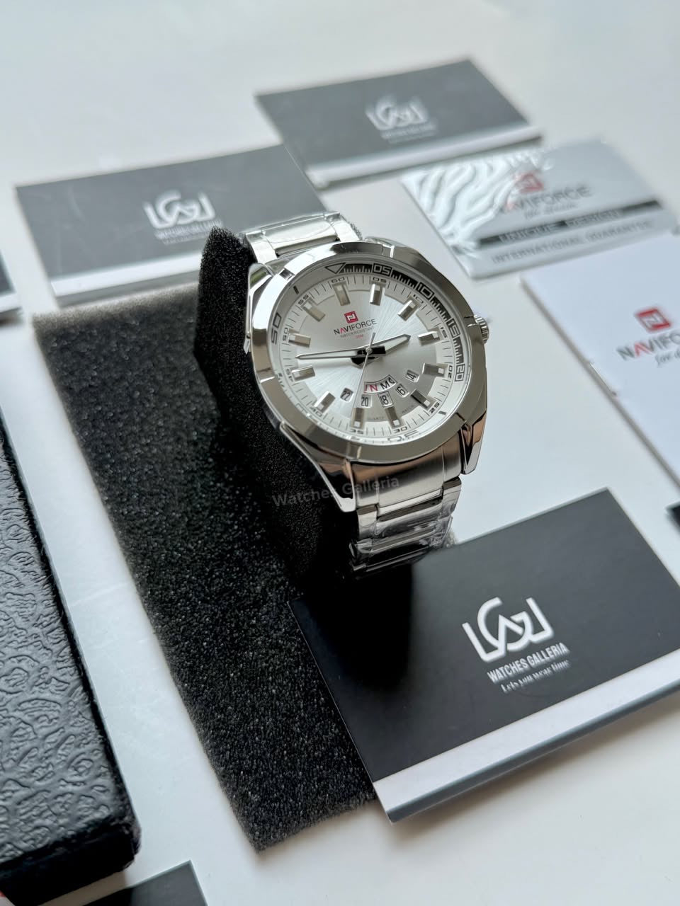 Naviforce NF9038M Original Men’s Watch Silver – Japanese Movement, Mineral Glass & Water Resistant