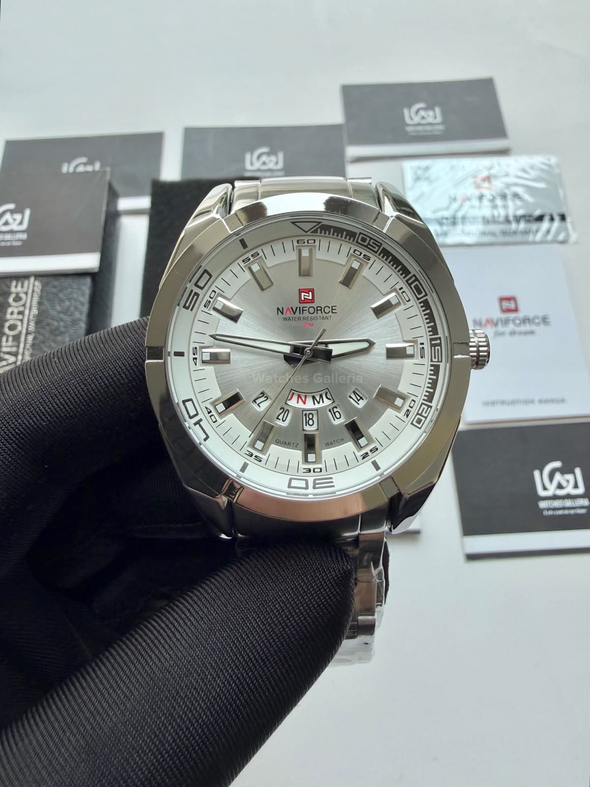 Naviforce NF9038M Original Men’s Watch Silver – Japanese Movement, Mineral Glass & Water Resistant