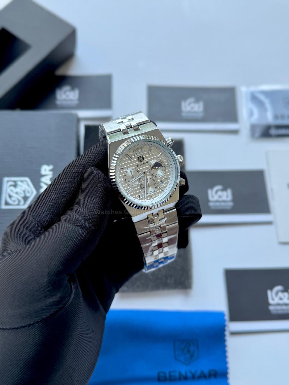 Benyar BY5225 Land Dweller Chronograph White Dial Luxury Men’s Watch in Pakistan – Japanese Quartz Stainless Steel Watch