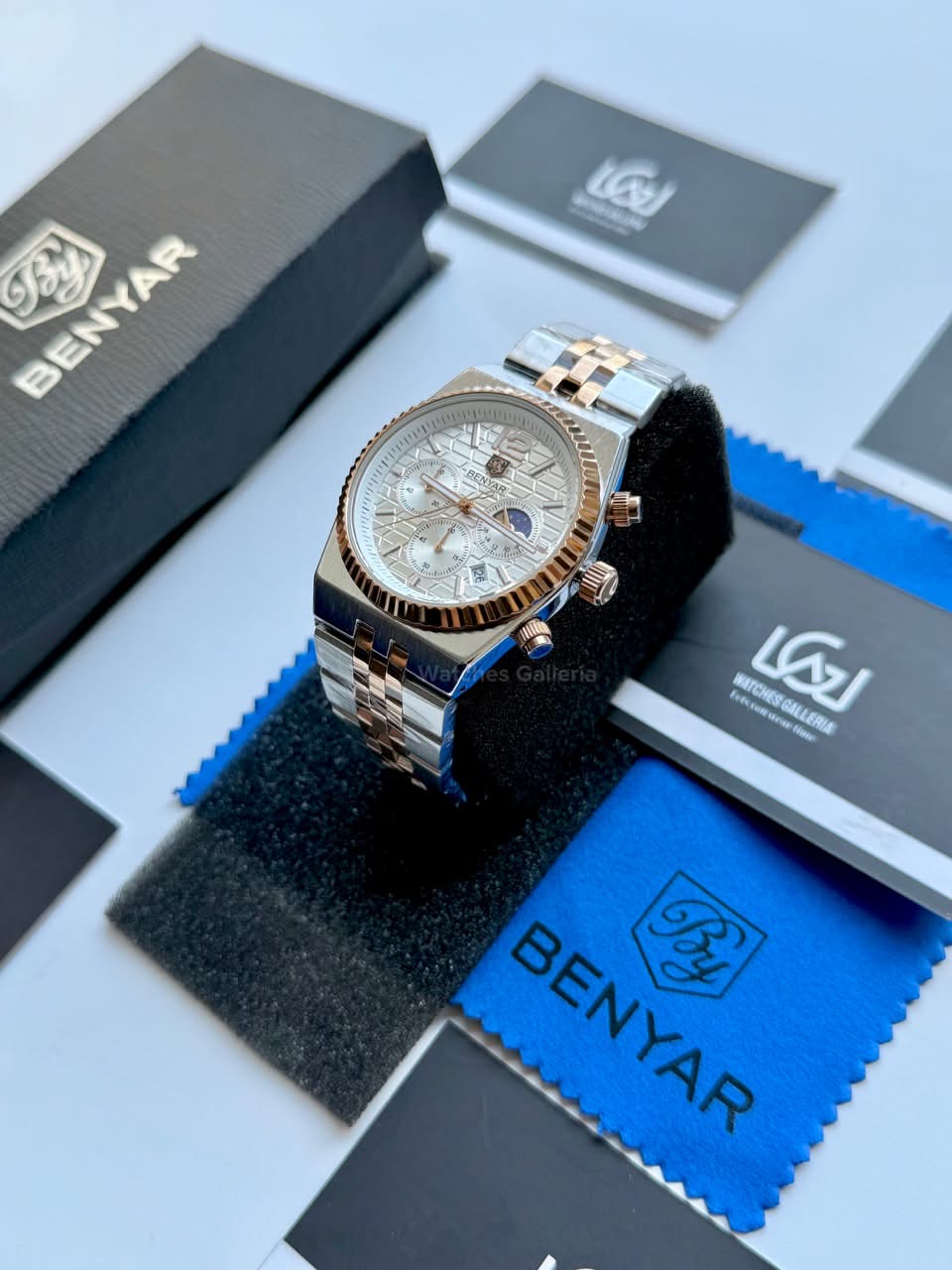 Benyar BY5225 Land Dweller Chronograph (White-Rose Gold) Dial Luxury Men’s Watch in Pakistan – Japanese Quartz Stainless Steel Watch