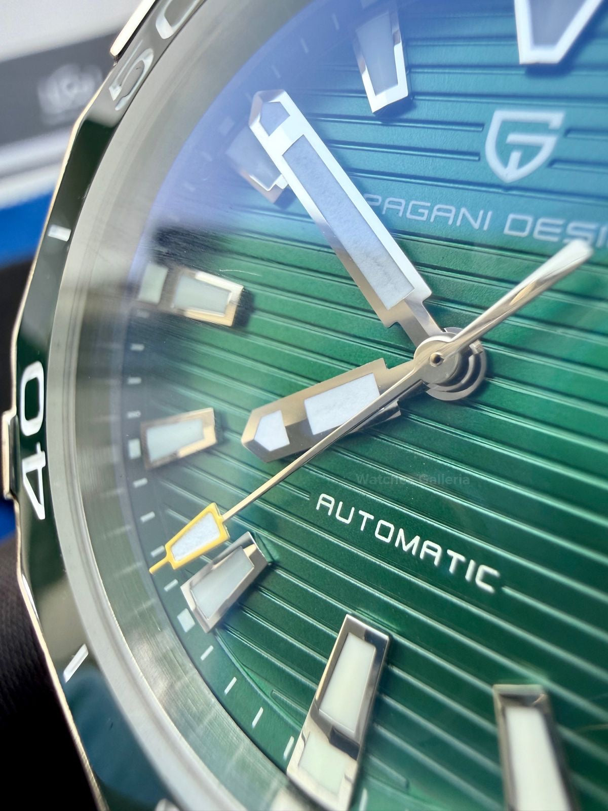 Pagani Design PD1617 Aquaracer Automatic (Green) Pagani Design in Pakistan