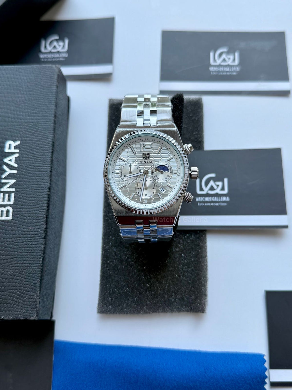 Benyar BY5225 Land Dweller Chronograph White Dial Luxury Men’s Watch in Pakistan – Japanese Quartz Stainless Steel Watch