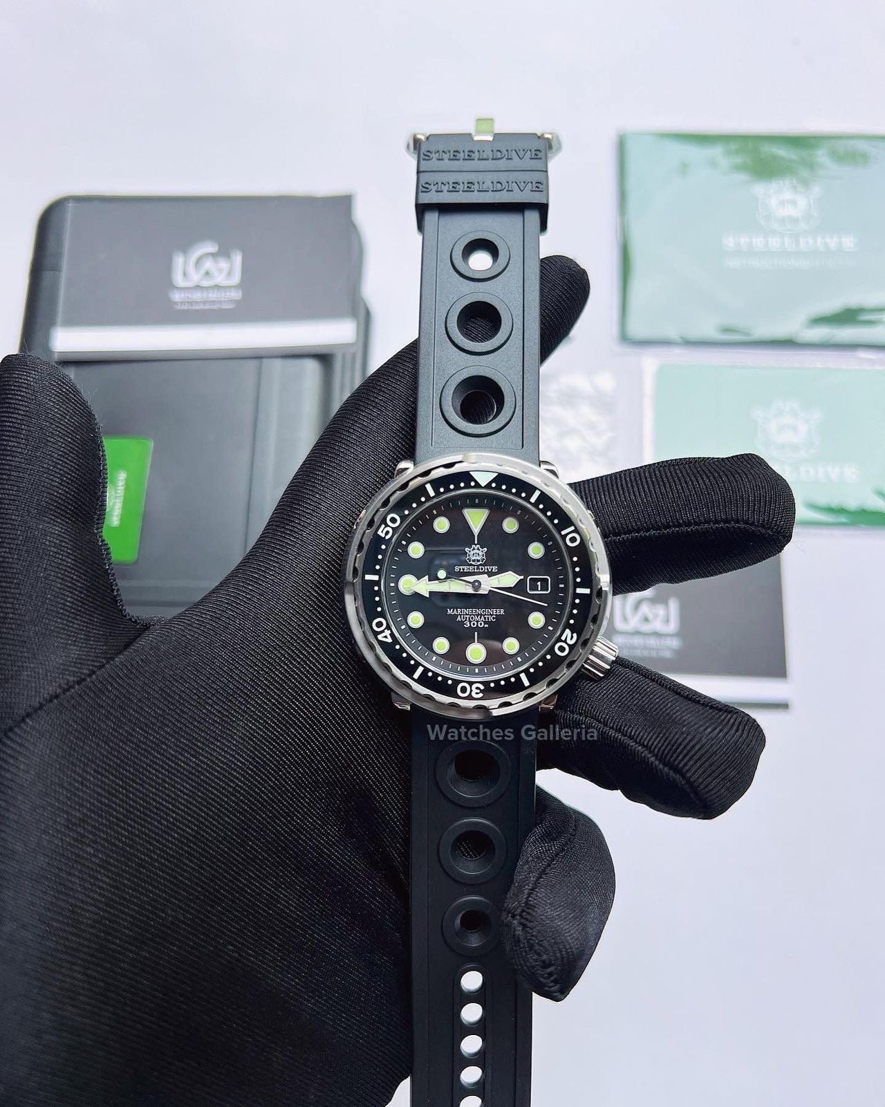 Steeldive Tuna Marineengineer Automotic (Black) SD1975
