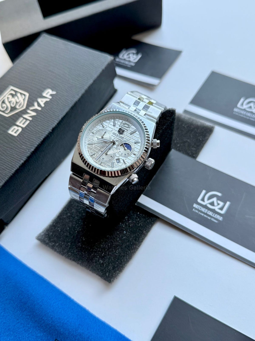 Benyar BY5225 Land Dweller Chronograph White Dial Luxury Men’s Watch in Pakistan – Japanese Quartz Stainless Steel Watch
