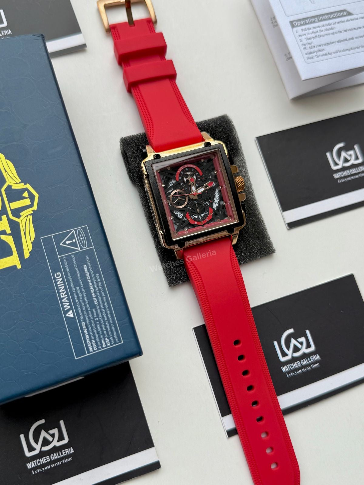 Lige Watch LG8935 Square Chronograph (Red) Lige Watch Pakistan