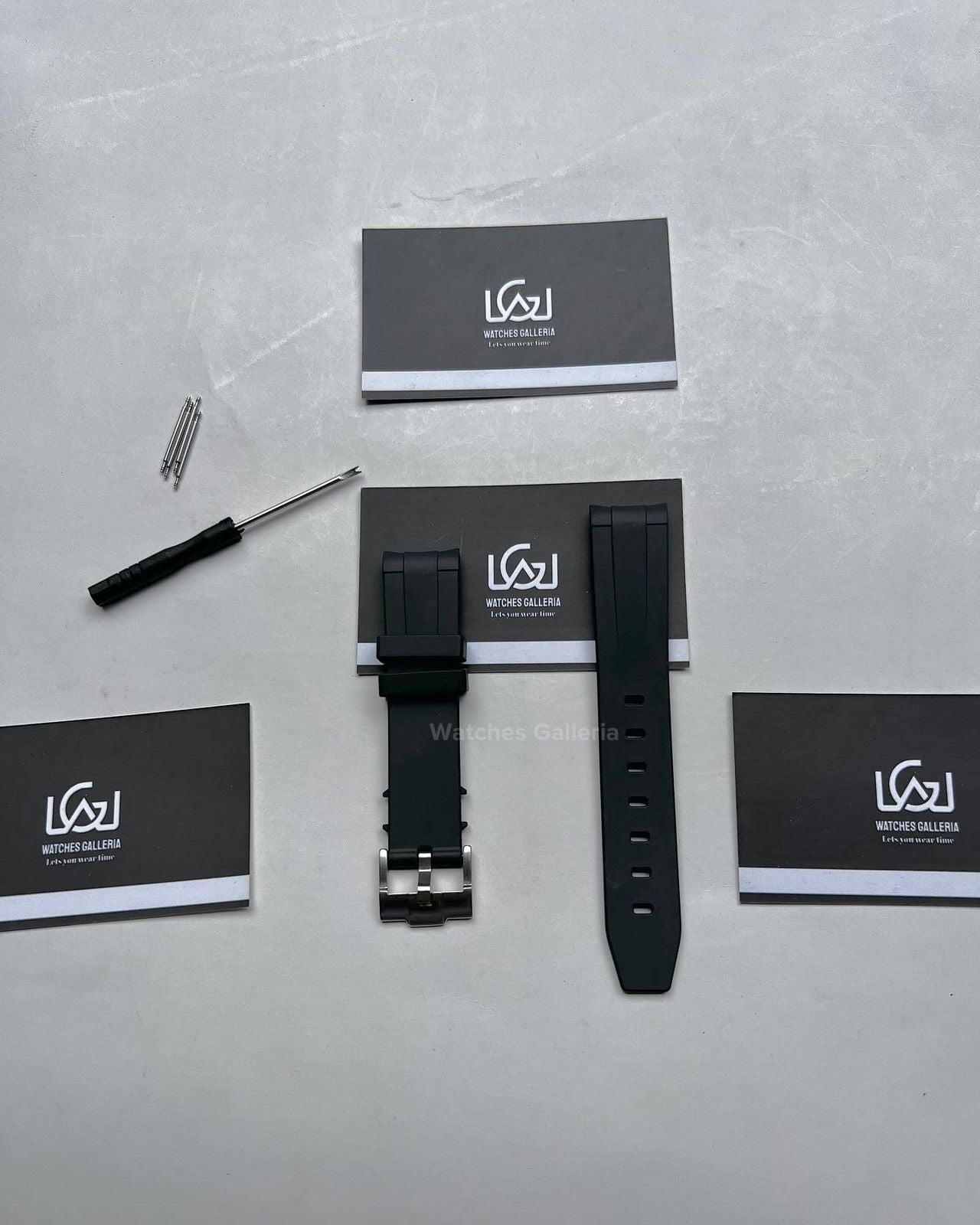 Silicon Straps Premium Black/Silver