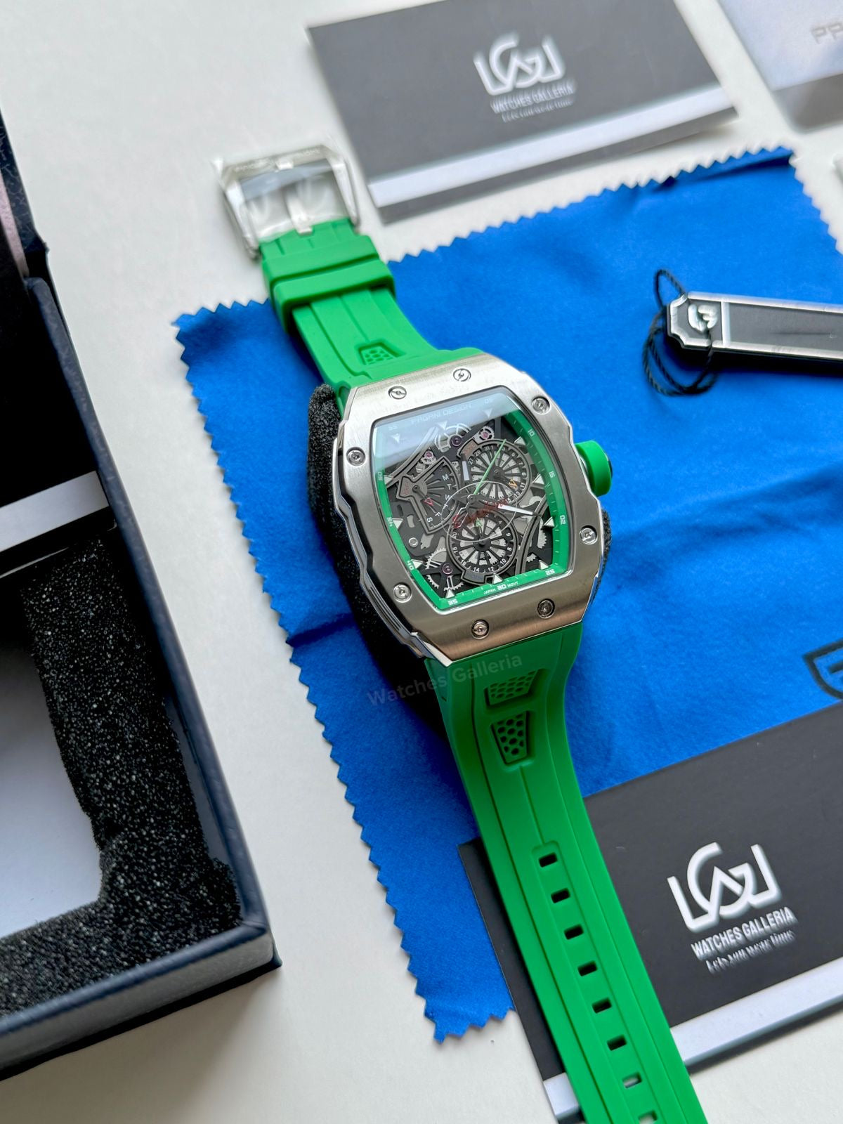 Pagani Design Tonneau Calendar Quartz PDys012 (Green) Pagani Design in Pakistan