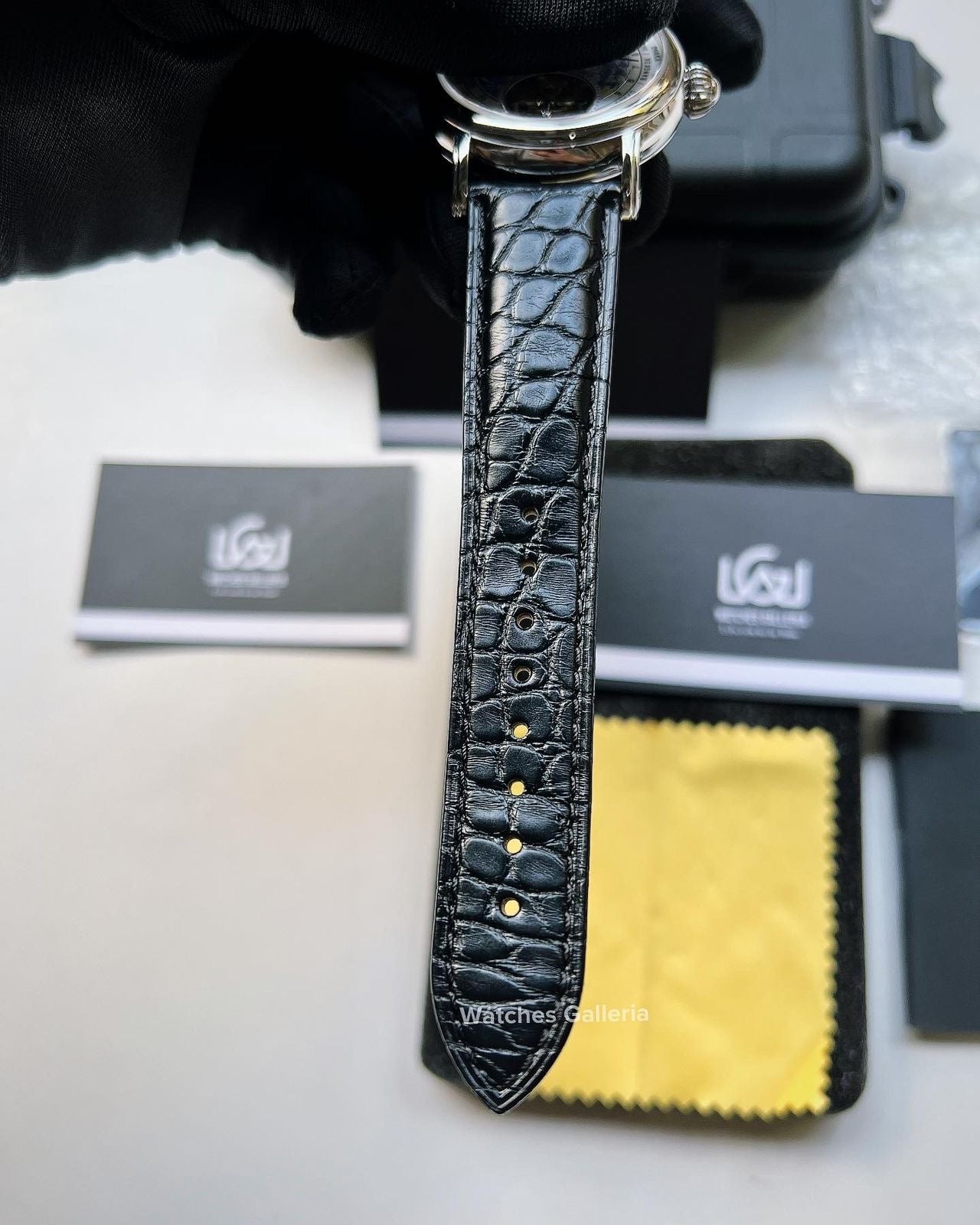 Sugess Suearth Black/Silver