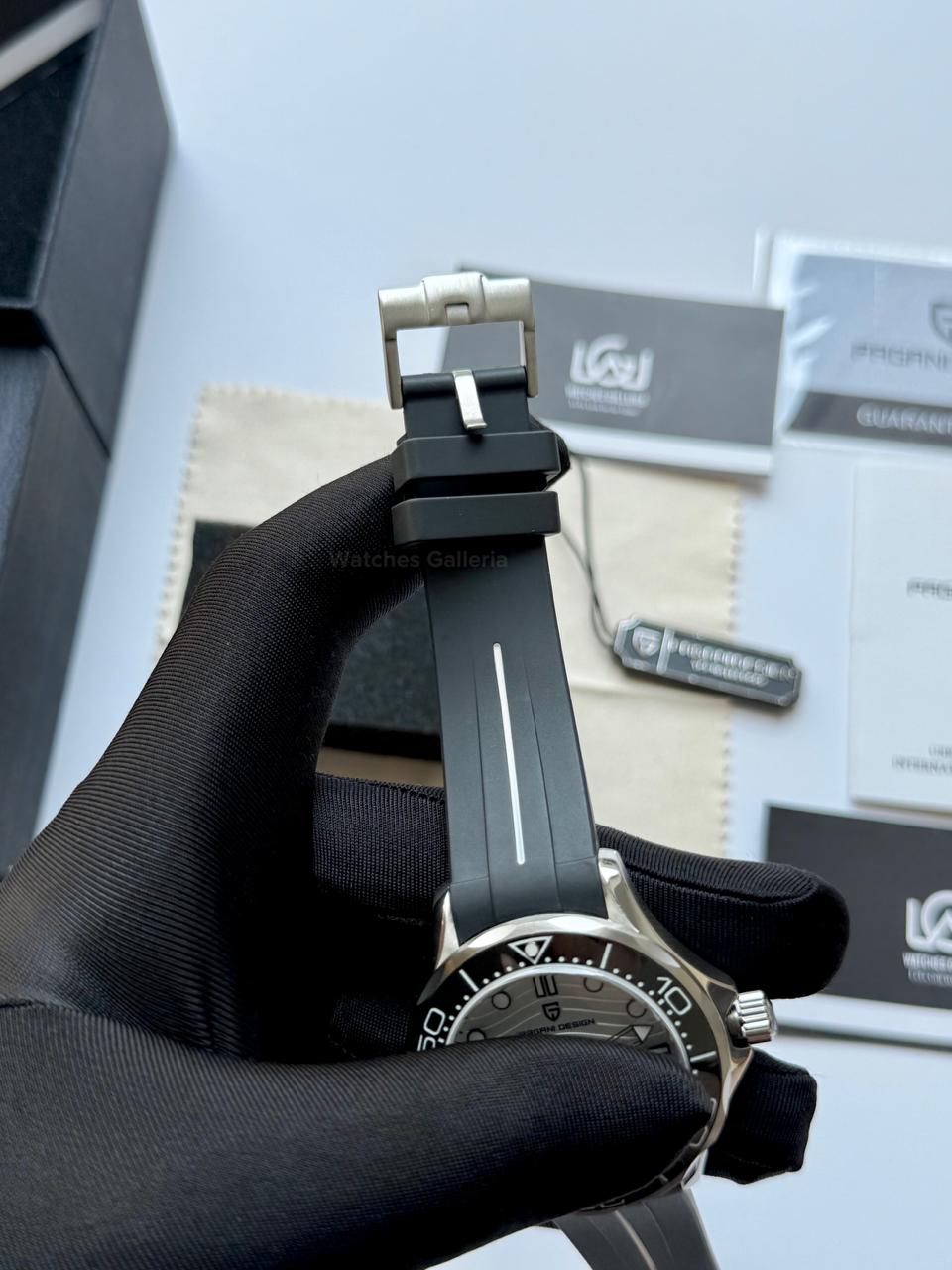 Pagani Design PD1685 Silicon Seamaster Diver White Automatic Watch – 200M Sapphire Crystal NH35A/Miyota Luxury Dive Watch in Pakistan | Watches Galleria