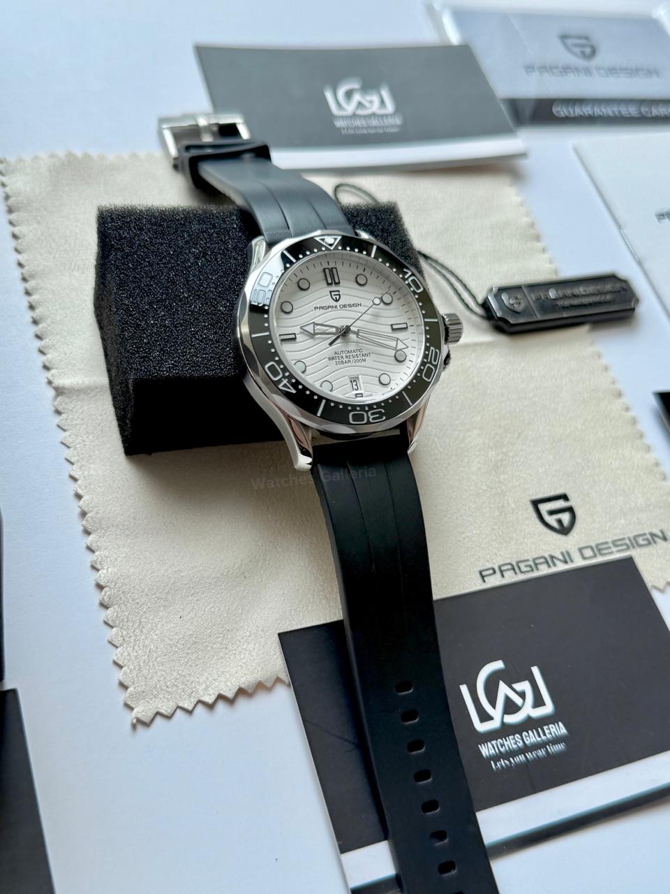 Pagani Design PD1685 Silicon Seamaster Diver White Automatic Watch – 200M Sapphire Crystal NH35A/Miyota Luxury Dive Watch in Pakistan | Watches Galleria