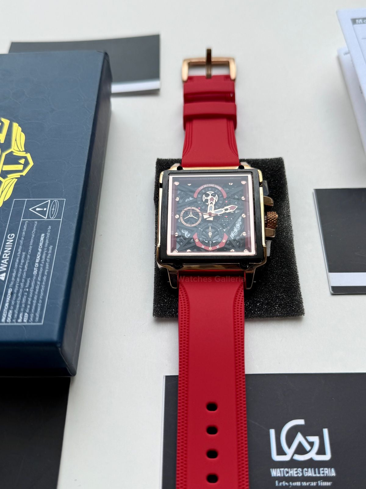 Lige Watch LG8935 Square Chronograph (Red) Lige Watch Pakistan