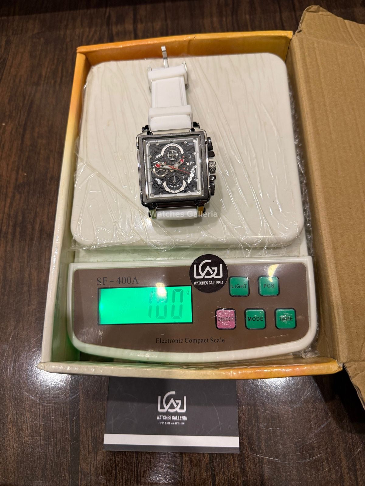 Lige Watch LG8935 Square Chronograph (Silver/White) Lige Watch Pakistan