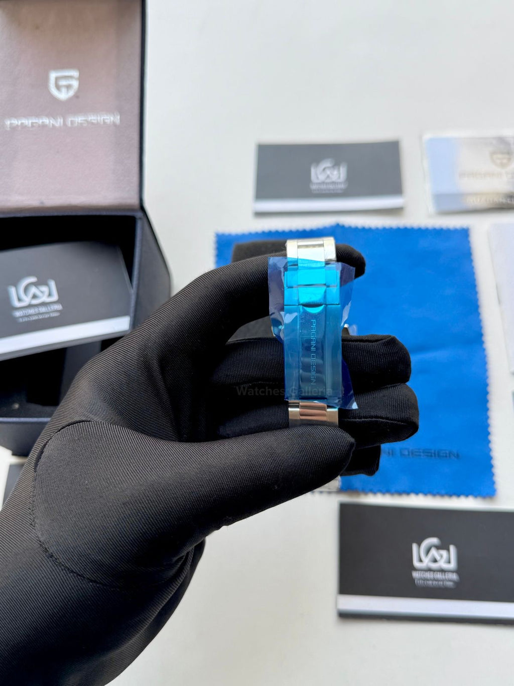 Pagani Design PD1758 World Time GMT Automatic (Red) | Pagani Design Pakistan | PD-1758