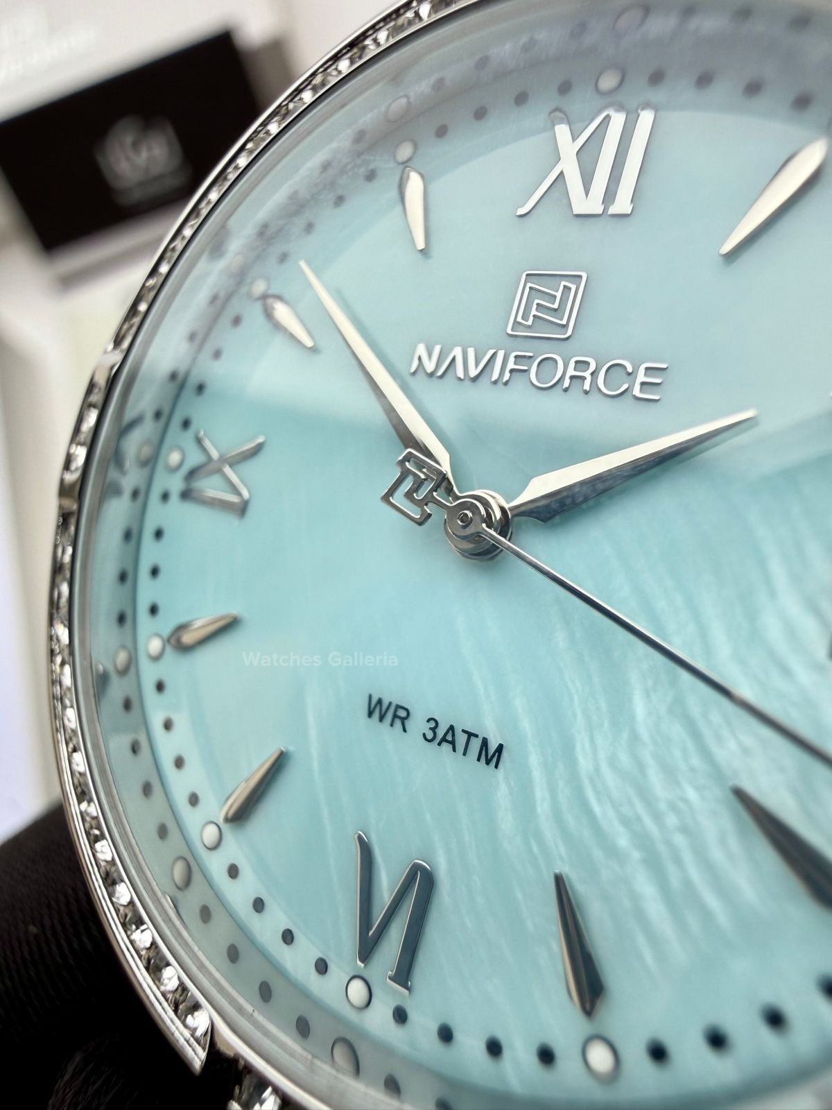 Naviforce NF5028 Ice Blue Classic Stones Quartz Watch (Unisex) Naviforce Watch Pakistan