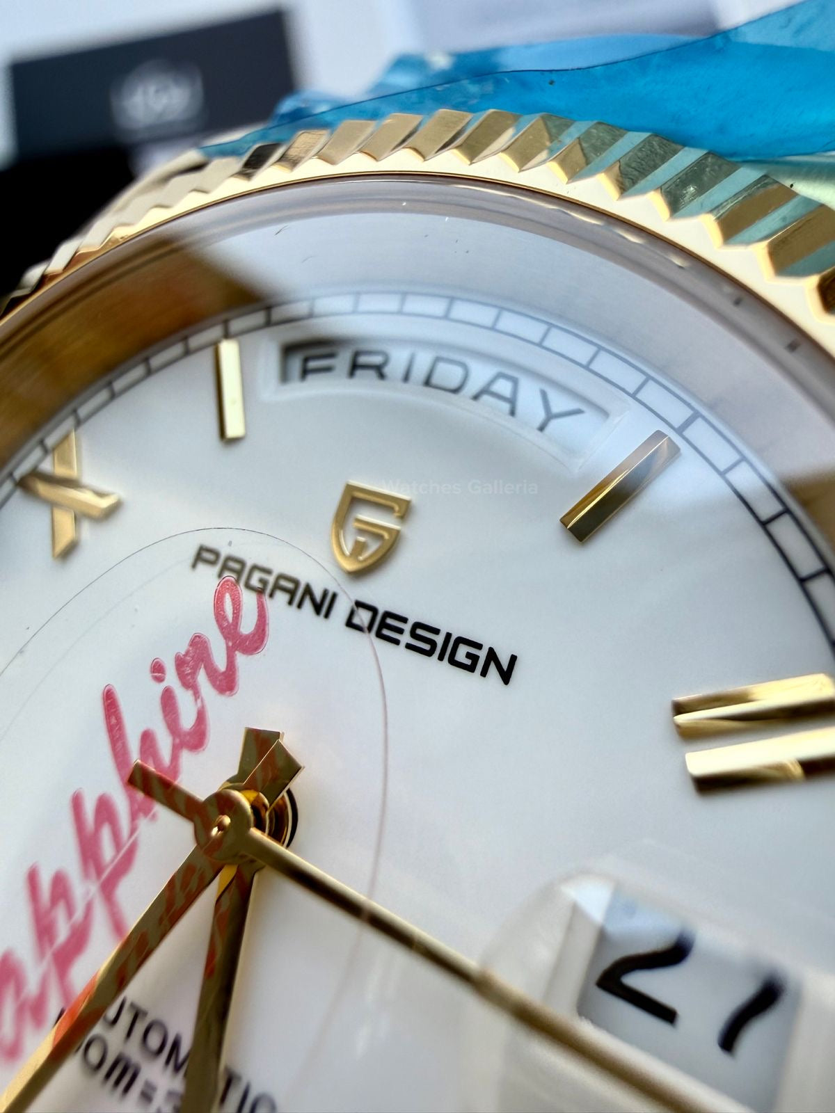 Pagani Design PD1783 Date Day Yellow Gold 40mm Automatic Watch – White Roman Dial, Seiko NH36A Movement, Sapphire Glass, Presidential Bracelet